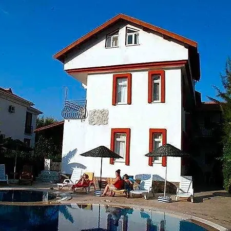 Iztuzu Apart&villas アパートホテル 4*