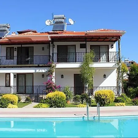 מלון דירות Iztuzu Apart&villas 4*
