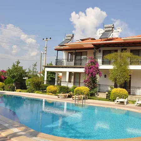 Ξενοδοχείο με διαμερίσματα Iztuzu Apart&villas