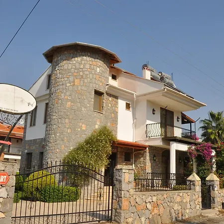 מלון דירות Iztuzu Apart&villas 4*